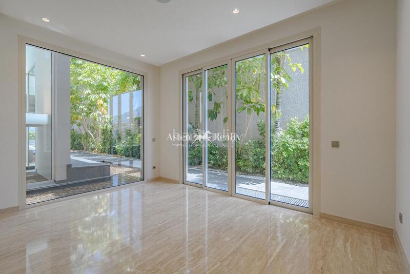 Foto 58aa8e8b-f1b4-42cd-a1f4-10322e98fde8. Casa con riscaldamento parcheggio piscina in La Caleta Adeje