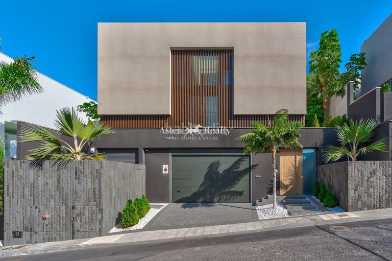 Foto 99a84959-b338-46be-a38f-1554488c7cff. Casa con riscaldamento parcheggio piscina in La Caleta Adeje