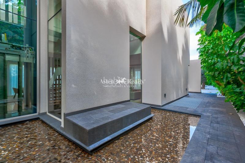 Foto ea3e4c99-2348-4ba5-b7f5-212e87d064ee. Casa con riscaldamento parcheggio piscina in La Caleta Adeje