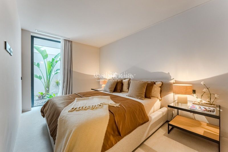 Foto 9f9754c8-edd7-4f82-8250-a949da47de94. Apartament amb aparcament piscina a Callao Salvaje - Playa Paraíso Adeje