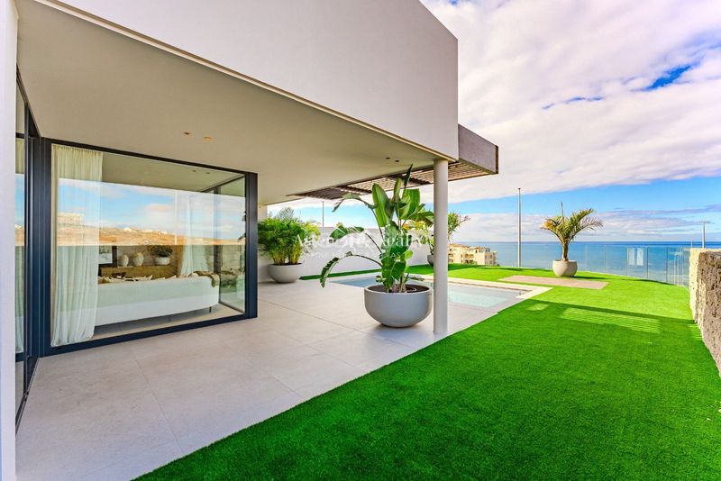 Foto c6a6745f-f0f7-48ca-87db-cb24e492f967. Apartament amb aparcament piscina a Callao Salvaje - Playa Paraíso Adeje