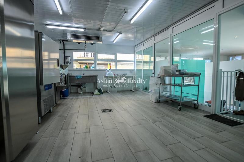 Foto 1826682a-b061-4e34-9214-09b6d62f7cc6. Locale commerciale in Guargacho Arona