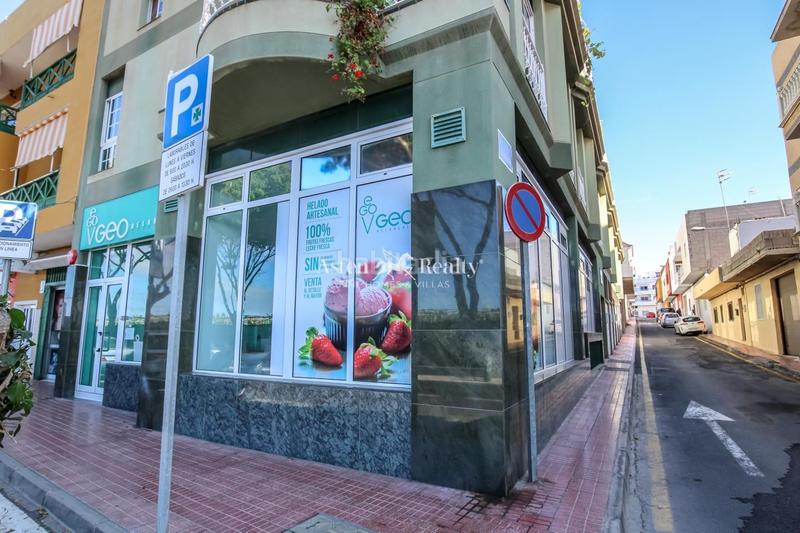 Foto 44d3744e-394d-4ae9-bae4-0d307fe3cf62. Locale commerciale in Guargacho Arona