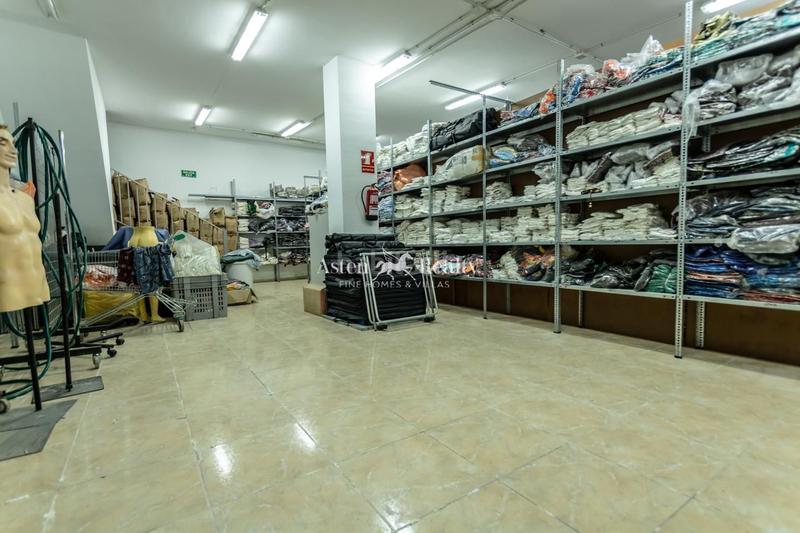 Foto 9e725fa8-9129-4c10-b1ea-0cc546f42ae7. Locale commerciale in Guargacho Arona