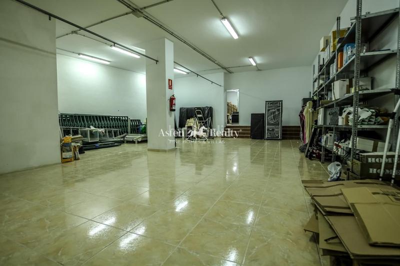 Foto bb53cf1f-3b58-4b61-ae60-87de80f98ea9. Locale commerciale in Guargacho Arona