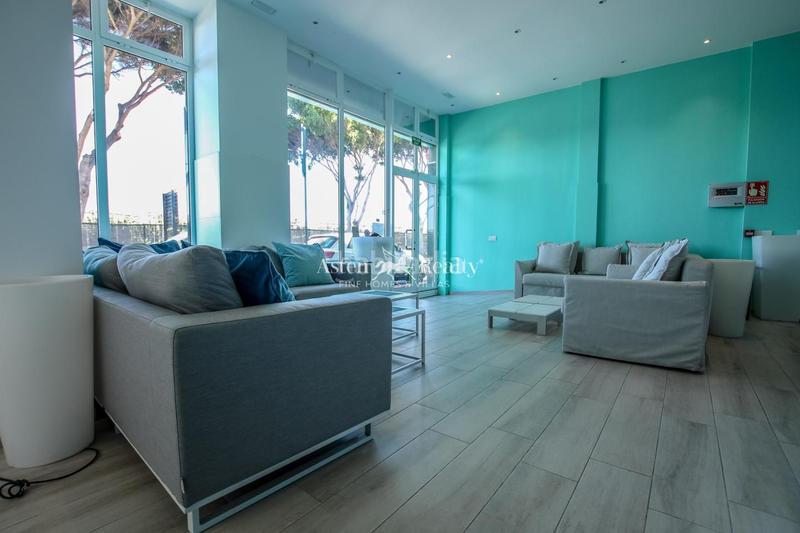 Foto e82619fd-fd00-4c72-83b6-ca04099f40ff. Locale commerciale in Guargacho Arona