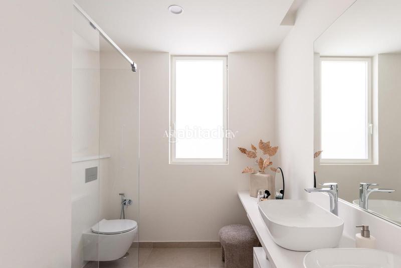 Foto 147ac7a1-3d9c-4461-8f88-7016f472a424. Chalet en san eugenio alto en La Caldera Adeje