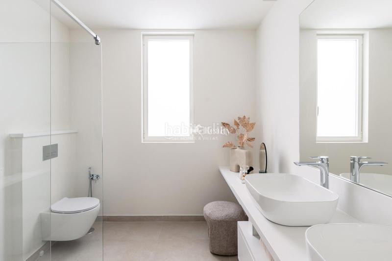 Foto 65e95894-23ed-4414-814c-b02091fd7833. Chalet en san eugenio alto en La Caldera Adeje