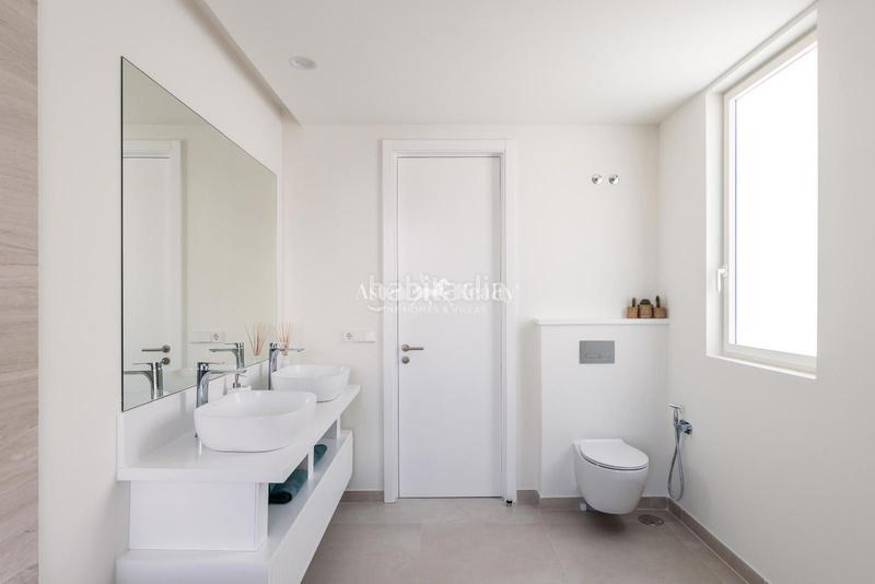 Foto e2563b69-0914-41ba-8e31-656aa9fff8f2. Chalet en san eugenio alto en La Caldera Adeje