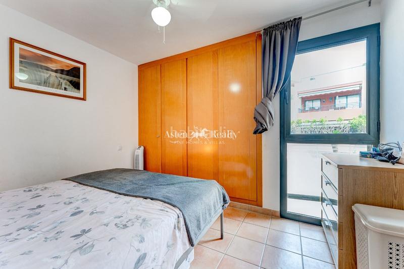 Foto 515a2a19-4796-4100-901c-84e269a2ca2a. Casa a schiera con parcheggio piscina in Callao Salvaje - Playa Paraíso Adeje