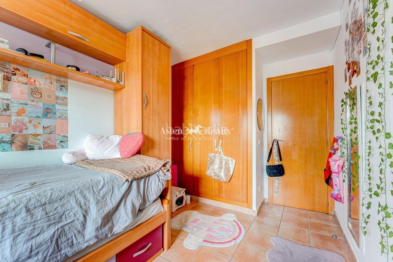 Foto bb559ea7-7b75-486f-8b02-ad4dbb1a212b. Casa a schiera con parcheggio piscina in Callao Salvaje - Playa Paraíso Adeje