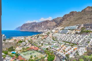 Attique à Puerto de Santiago. Impresionante ático de 2 dormitorios en los gigantes