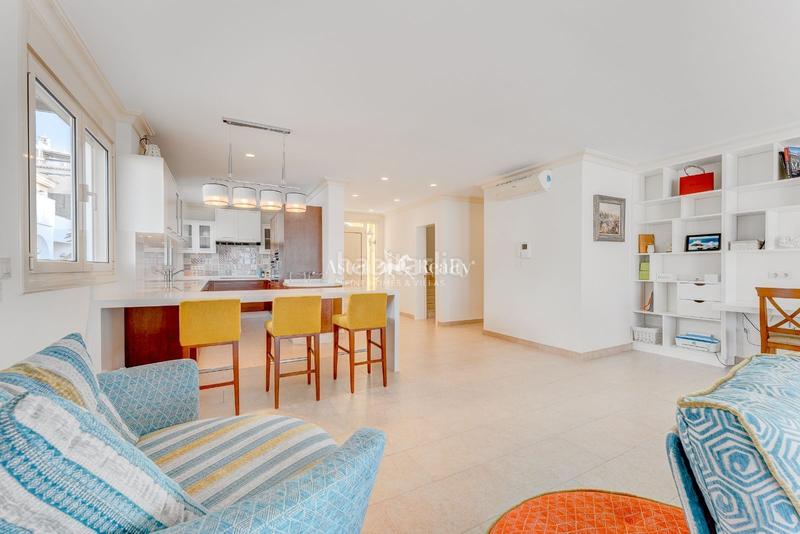 Foto 450dc278-7c3f-471e-827e-a93816486e05. Casa villas en Playa del Duque en Playa del Duque Adeje
