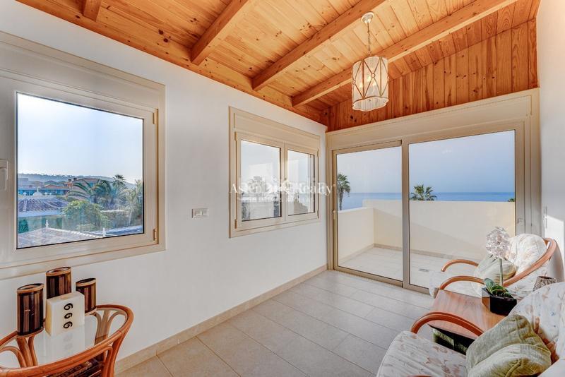 Foto 83589af3-6e85-4040-b4ac-53c98d5408ec. Casa villas en Playa del Duque en Playa del Duque Adeje