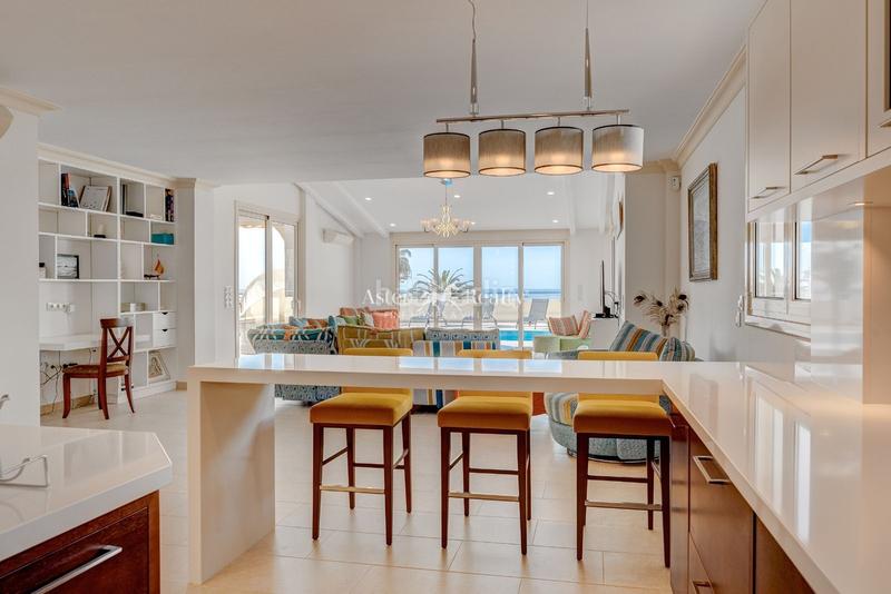 Foto ab15b665-9e66-4b34-9695-f74d69c6c372. Casa villas en Playa del Duque en Playa del Duque Adeje
