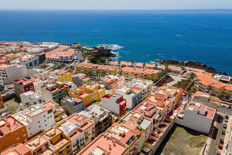 Foto 7e0abba9-1928-4656-90bc-1a57d9a450d4. Apartament amb aparcament a Playa de San Juan Guía de Isora