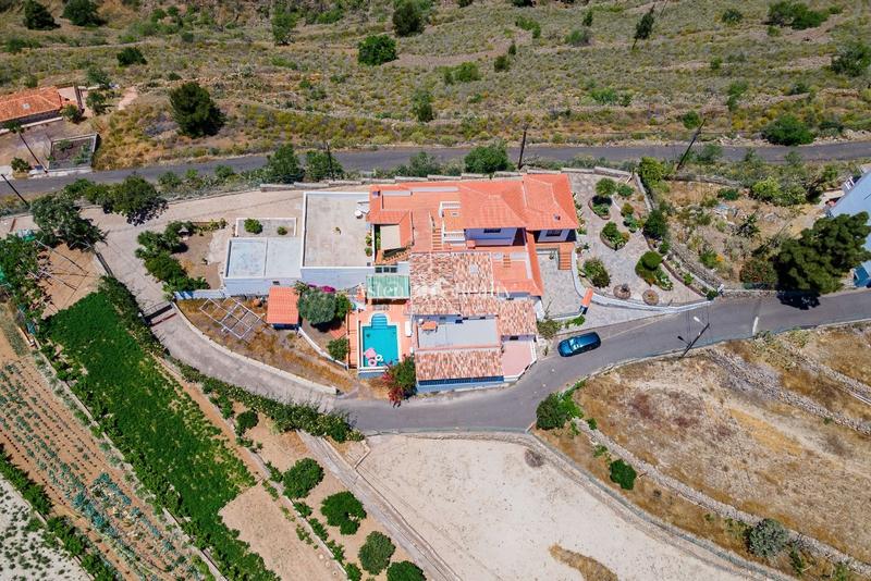 Foto 33dd474a-a727-48dc-9c65-231d432f2108. Haus mit parking in Tijoco Bajo Adeje