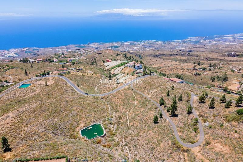 Foto b6265664-d3e6-4d97-bb9b-47150368fbfb. Haus mit parking in Tijoco Bajo Adeje