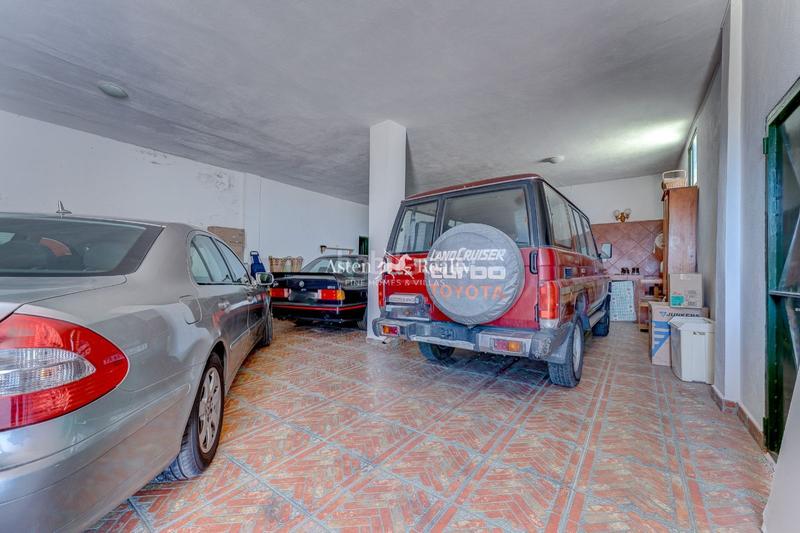 Foto c44da491-9d2c-4ae6-885a-b071be800032. Haus mit parking in Tijoco Bajo Adeje