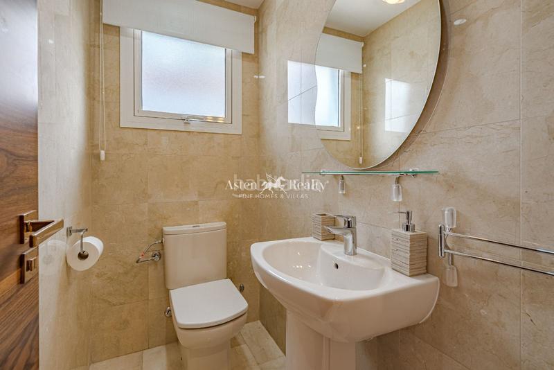 Foto 284e8ad0-4134-4171-b123-31960b3b3769. Casa villa en una planta en el madroñal en Playa Fañabé Alto Adeje