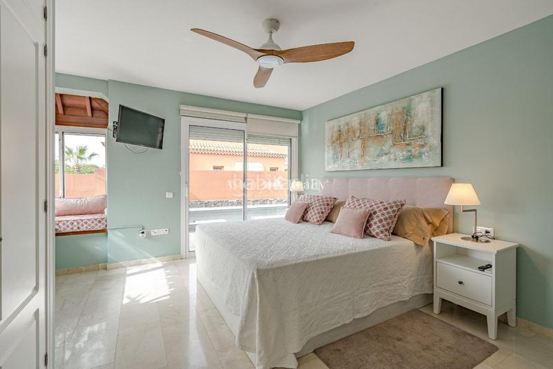 Foto a2196457-5835-45c3-9647-56d900d9da3b. Casa villa en una planta en el madroñal en Playa Fañabé Alto Adeje