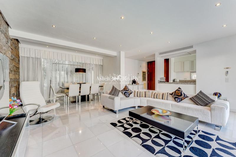 Foto 4348fa4d-66c9-41e2-8532-a381228039ce. Casa amb aparcament piscina a Playa del Duque Adeje