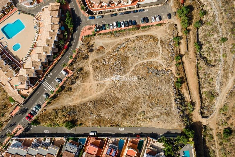 Foto 573b0f42-ffc7-4659-b624-7c183f9806dd. Terrain résidentiel dans Chayofa Arona