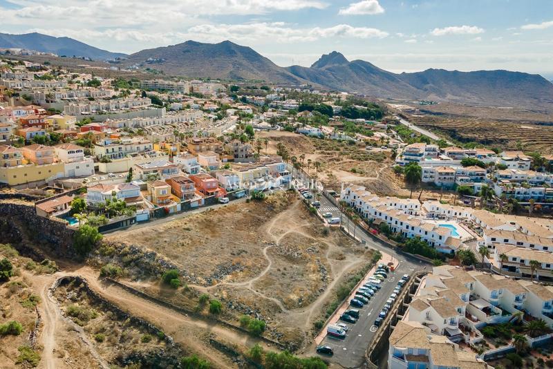 Foto ff1c418c-903e-49f5-a66b-2ee87fbe5029. Terrain résidentiel dans Chayofa Arona