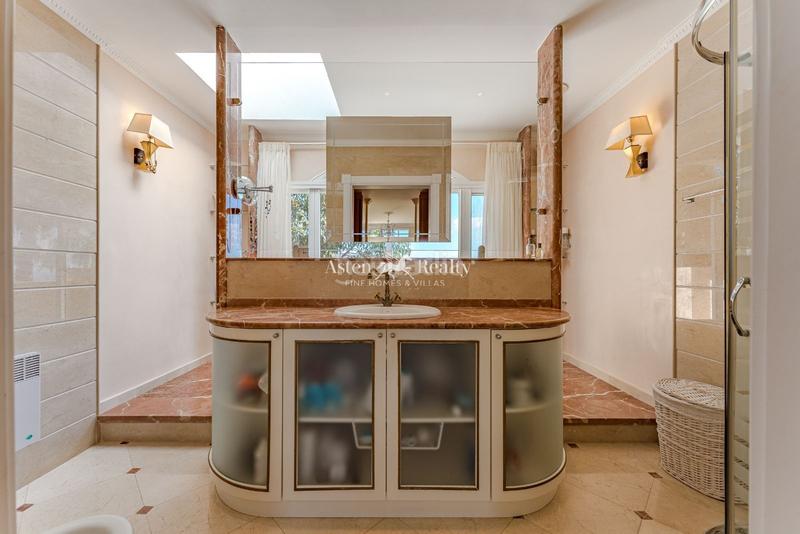 Foto 585d8787-95e0-4084-8944-5453f7dcffc7. Haus mit heizung parking pool in La Caleta Adeje