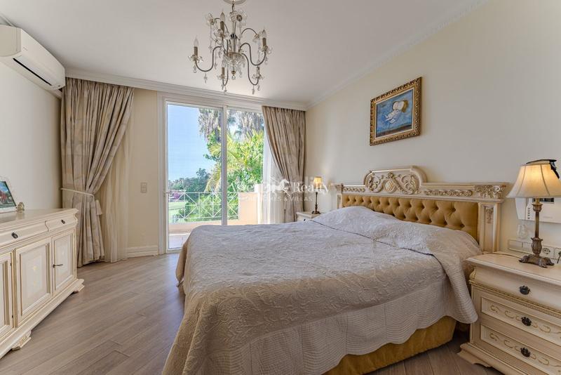 Foto ba572944-4420-4d86-80b7-51d38d9fc8c9. Haus mit heizung parking pool in La Caleta Adeje