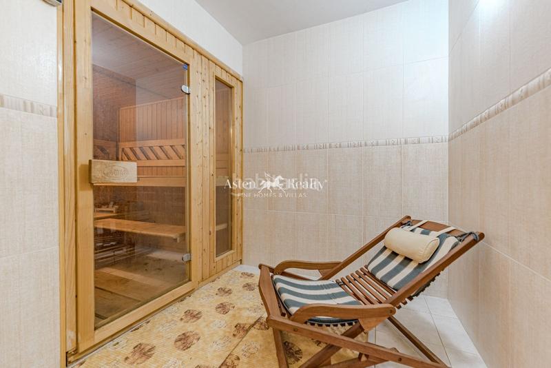 Foto f28ae774-74f2-40c1-9ea7-db0c4b9bdd05. Haus mit heizung parking pool in La Caleta Adeje