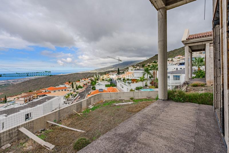 Foto a0841902-b533-40de-aeac-428b166bd738. Haus mit parking pool in Torviscas Centro y Alto Adeje