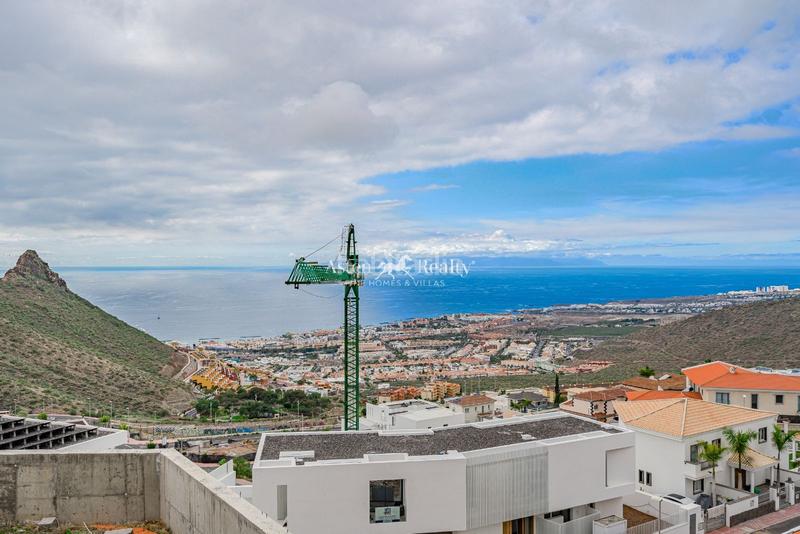 Foto d2425acd-4c3f-4f43-a402-6d02784ef88e. Haus mit parking pool in Torviscas Centro y Alto Adeje
