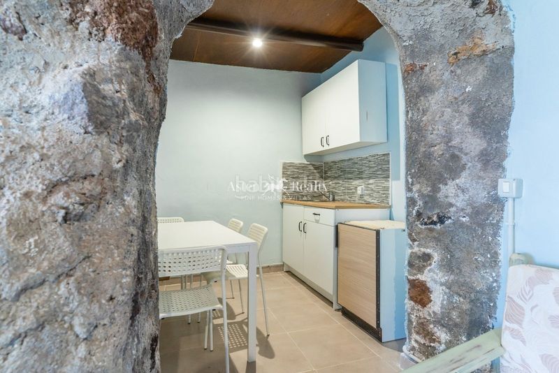 Foto 00d05ce1-4881-40c4-9f47-e7ada2ee8399. Casa amb aparcament a Chío Guía de Isora