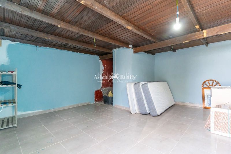 Foto 6e3b6434-7066-49ea-aa8a-57c6ad82fd3d. Casa amb aparcament a Chío Guía de Isora