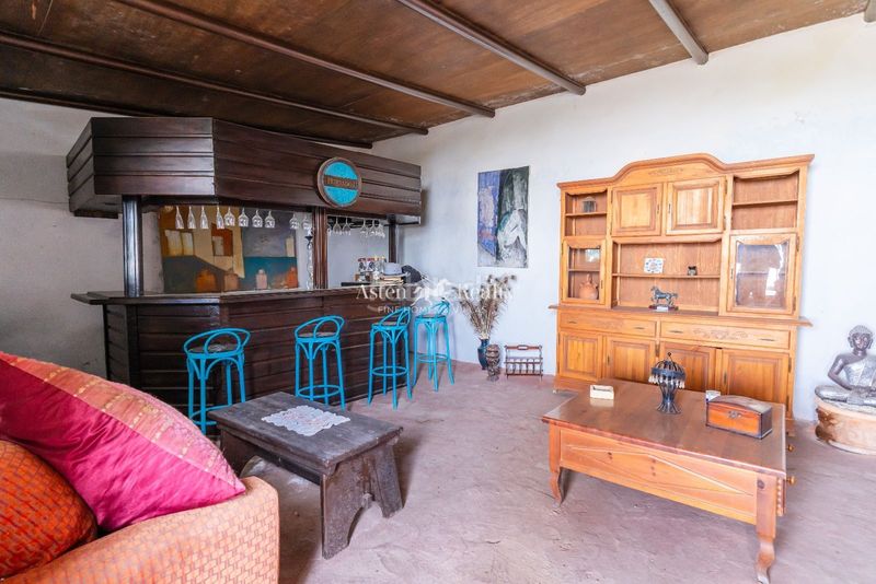 Foto e7a2ee81-c16c-4d2d-840c-7ea038f00448. Casa amb aparcament a Chío Guía de Isora