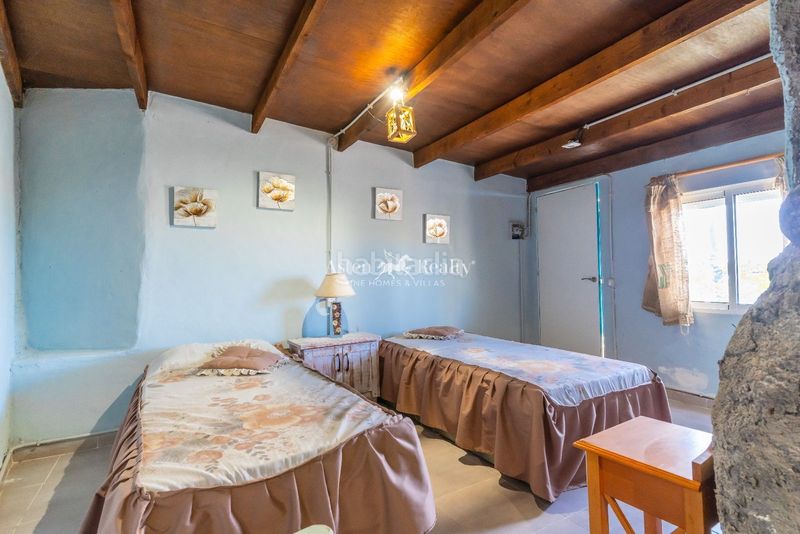 Foto ff5c01dc-757e-430f-9923-c591018bc49e. Casa amb aparcament a Chío Guía de Isora