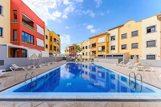 Àtic  La borda. Ático dúplex de 3 habitaciones reformado con vistas panorámicas
