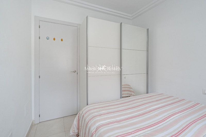 Foto f0dc4e63-c555-4af1-b996-576507e1de85. Àtic amb aparcament piscina a Casco Urbano Adeje