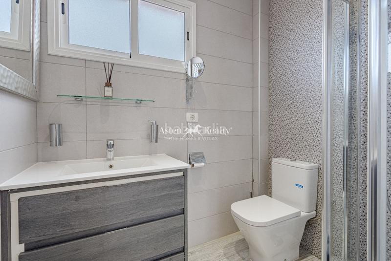 Foto 7cd013a0-fc14-4446-882b-7626e9d68825. Maison avec parking piscine dans Playa del Duque Adeje