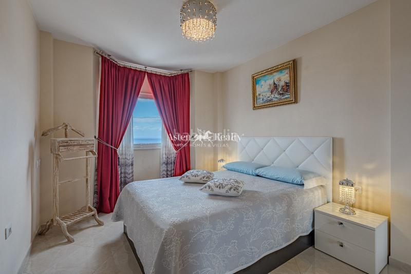 Foto e27bedb4-b1e1-4469-87c7-f955d086548a. Maison avec parking piscine dans Playa del Duque Adeje