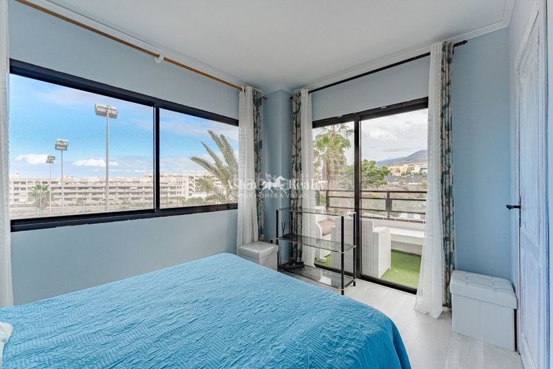 Foto 8e919368-b47a-4cc8-b06f-f58a2ac3c454. Apartament amb piscina a Callao Salvaje - Playa Paraíso Adeje