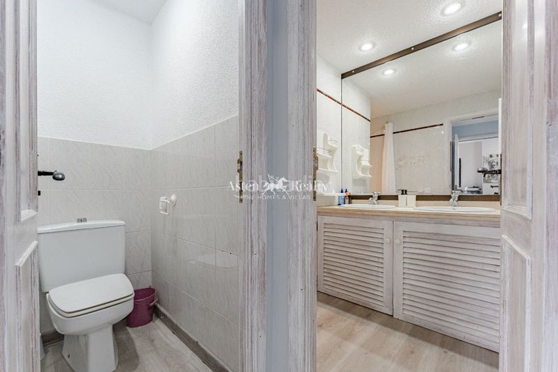 Foto ec85694a-fc1e-48ec-845a-9975b4748cd5. Apartament amb piscina a Callao Salvaje - Playa Paraíso Adeje