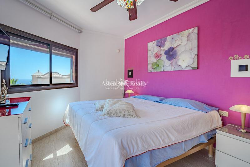 Foto 3bef65f0-9e81-45fe-8f09-7c75f16a3dd6. Casa a schiera con piscina in Casco Urbano Adeje