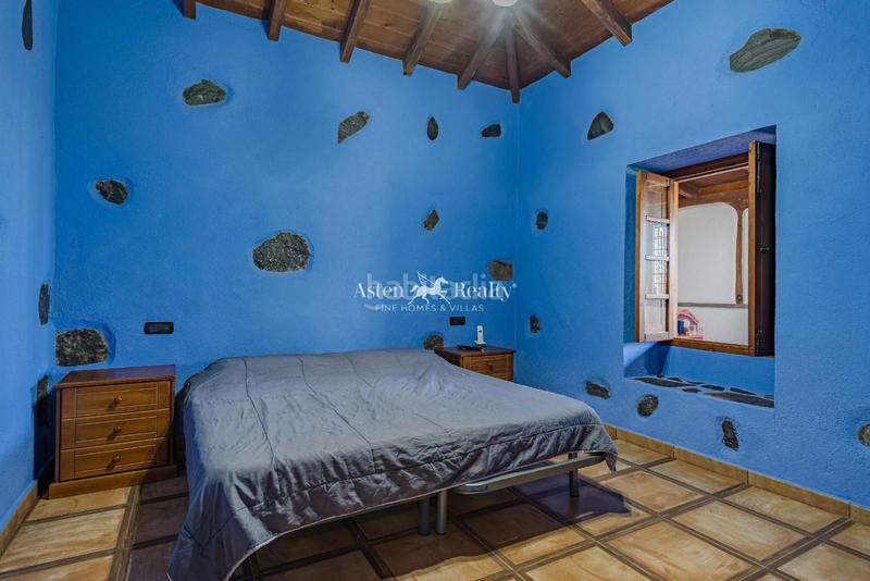 Foto 9d3015a6-576b-4c33-9c5c-231325e81ffd. Casa  terrera con estupendas vistas al mar en Realejos (Los)