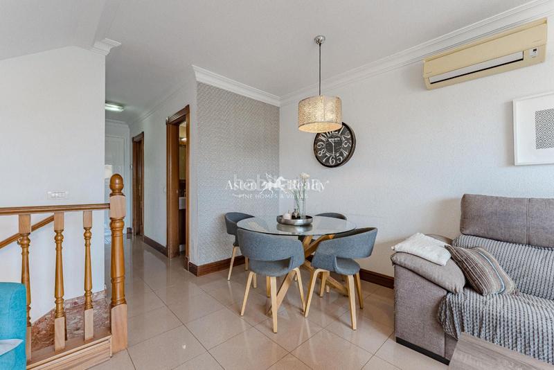 Foto 4a81bdfb-daf1-4023-adef-2bbafb64e155. Casa adossada amb aparcament a Playa Fañabé Alto Adeje