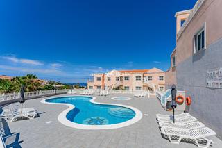 Apartament  Galicia. Apartamento de dos dormitorios con gran terraza en torviscas