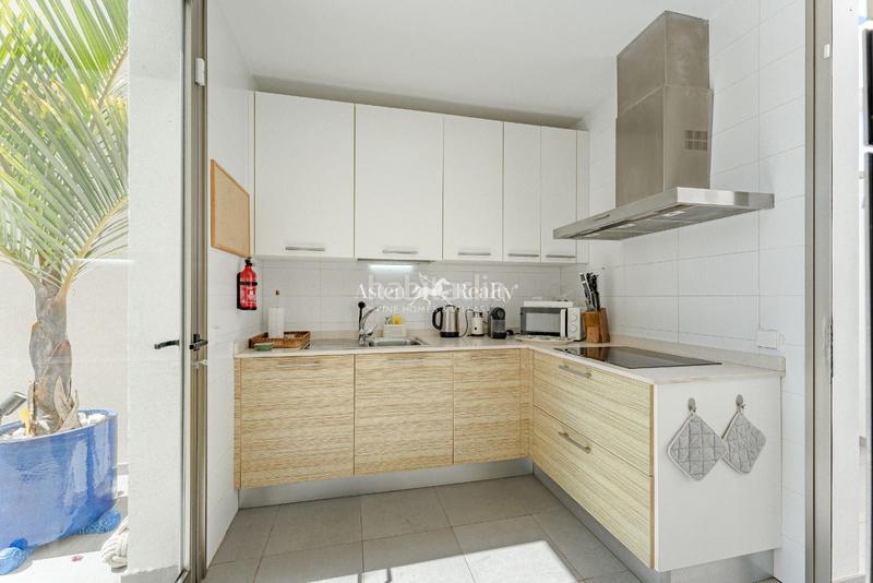 Foto 755266e6-2834-483a-ba2e-8a21a569aaa0. Maison avec parking piscine dans La Caleta Adeje