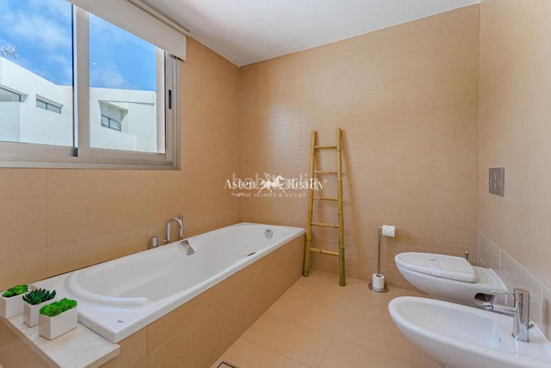 Foto adb950fd-e34f-4230-a7a8-74f477a4627d. Maison avec parking piscine dans La Caleta Adeje