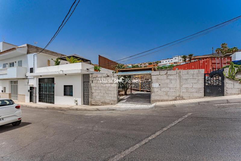 Foto 6c1831c9-1043-4d2e-9c14-67b3b3865306. Maison jumelée avec parking dans Armeñime - Las Moraditas - Las Cancelas Adeje